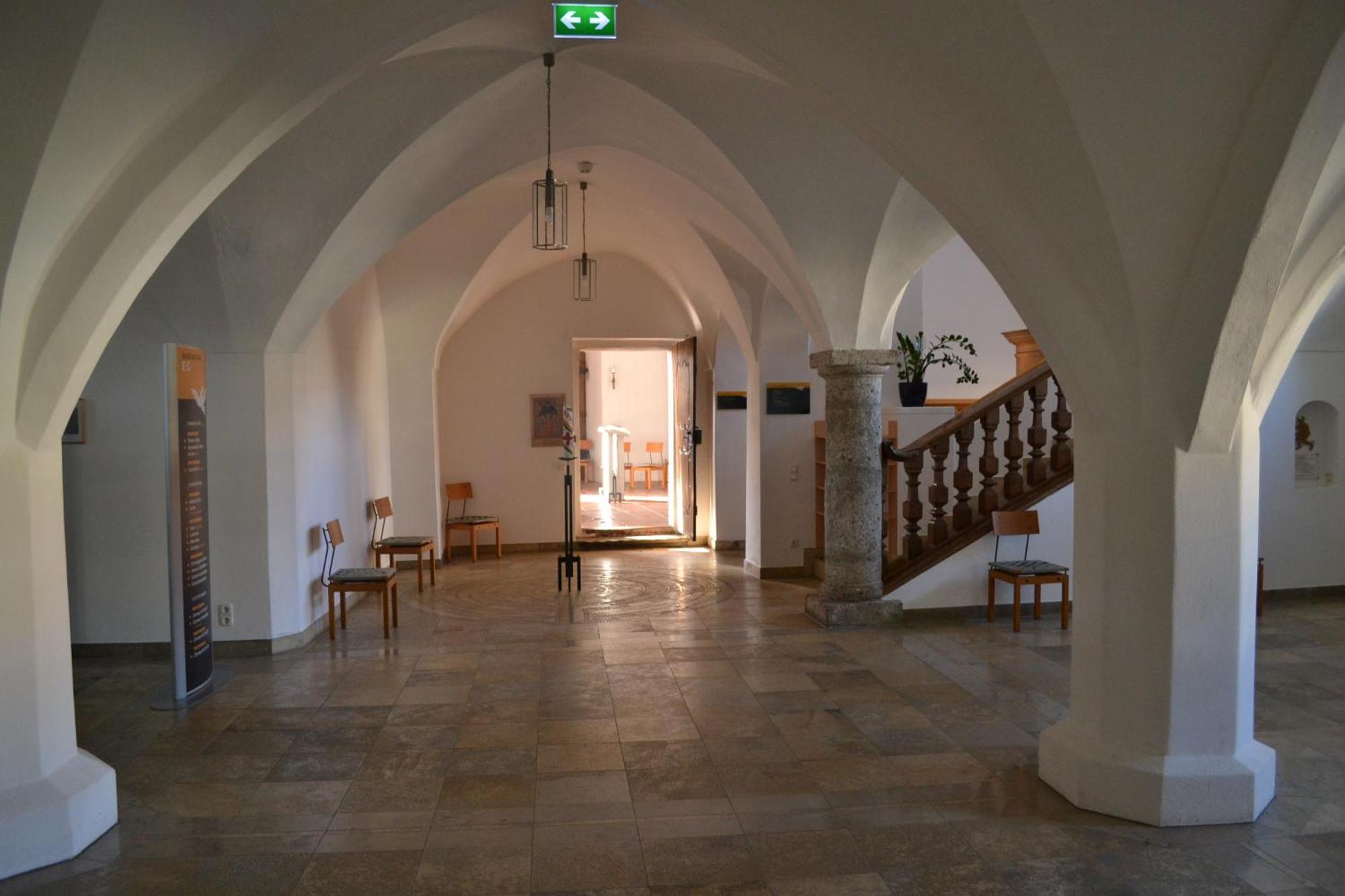 Haus Der Begegnung Heilig Geist Burghausen Exterior foto