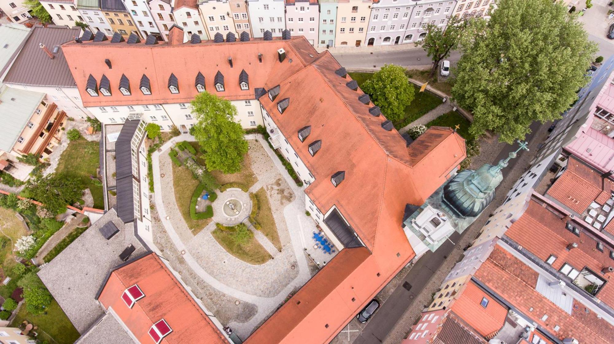 Haus Der Begegnung Heilig Geist Burghausen Exterior foto